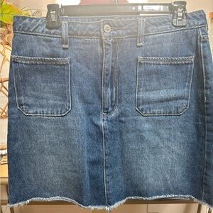 Hollister California Ultra High-Rise Blue Jean Denim Frayed Hem Skirt Sz 11 jr.
